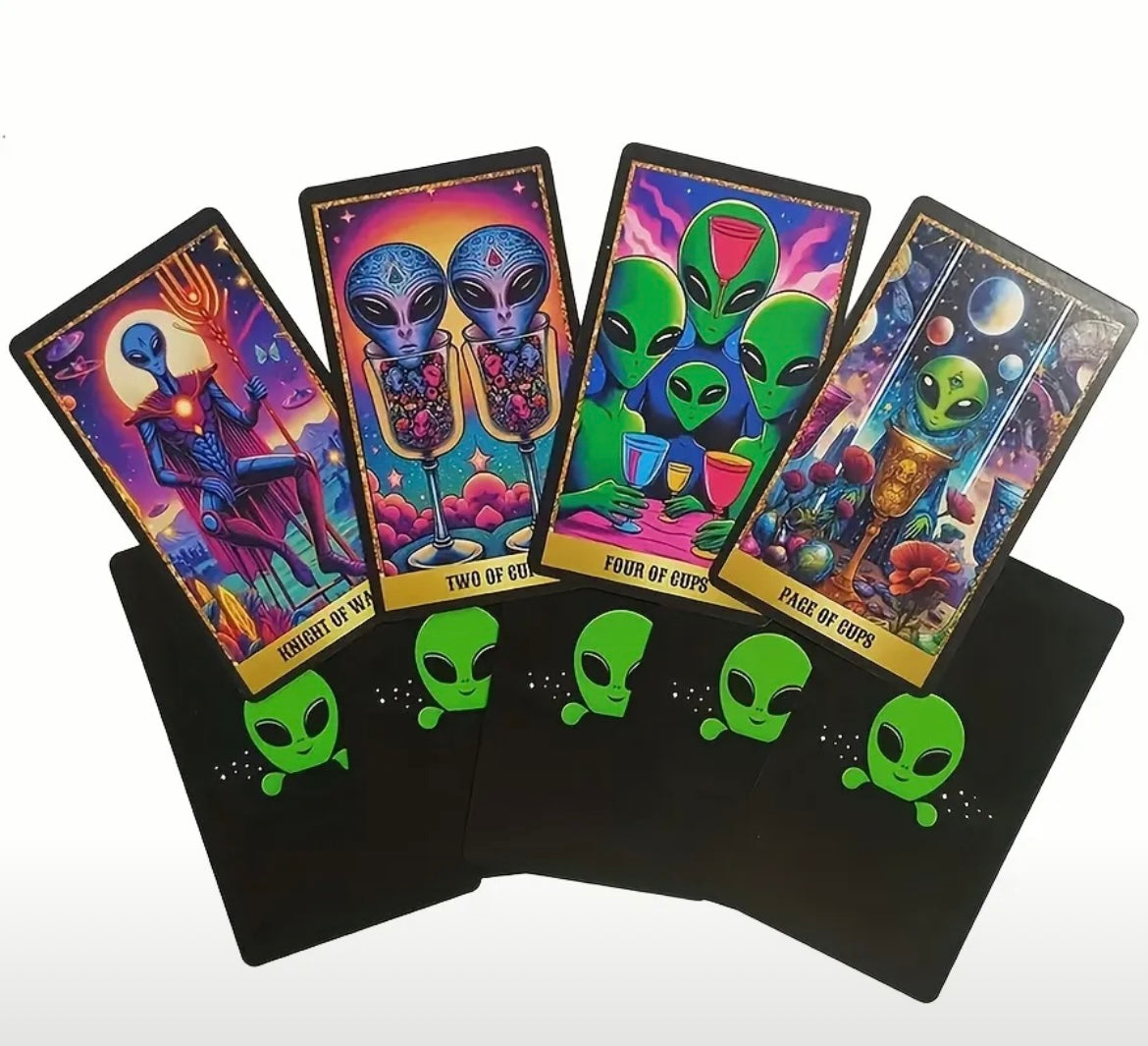 Psychedelic Aliens Tarot Deck